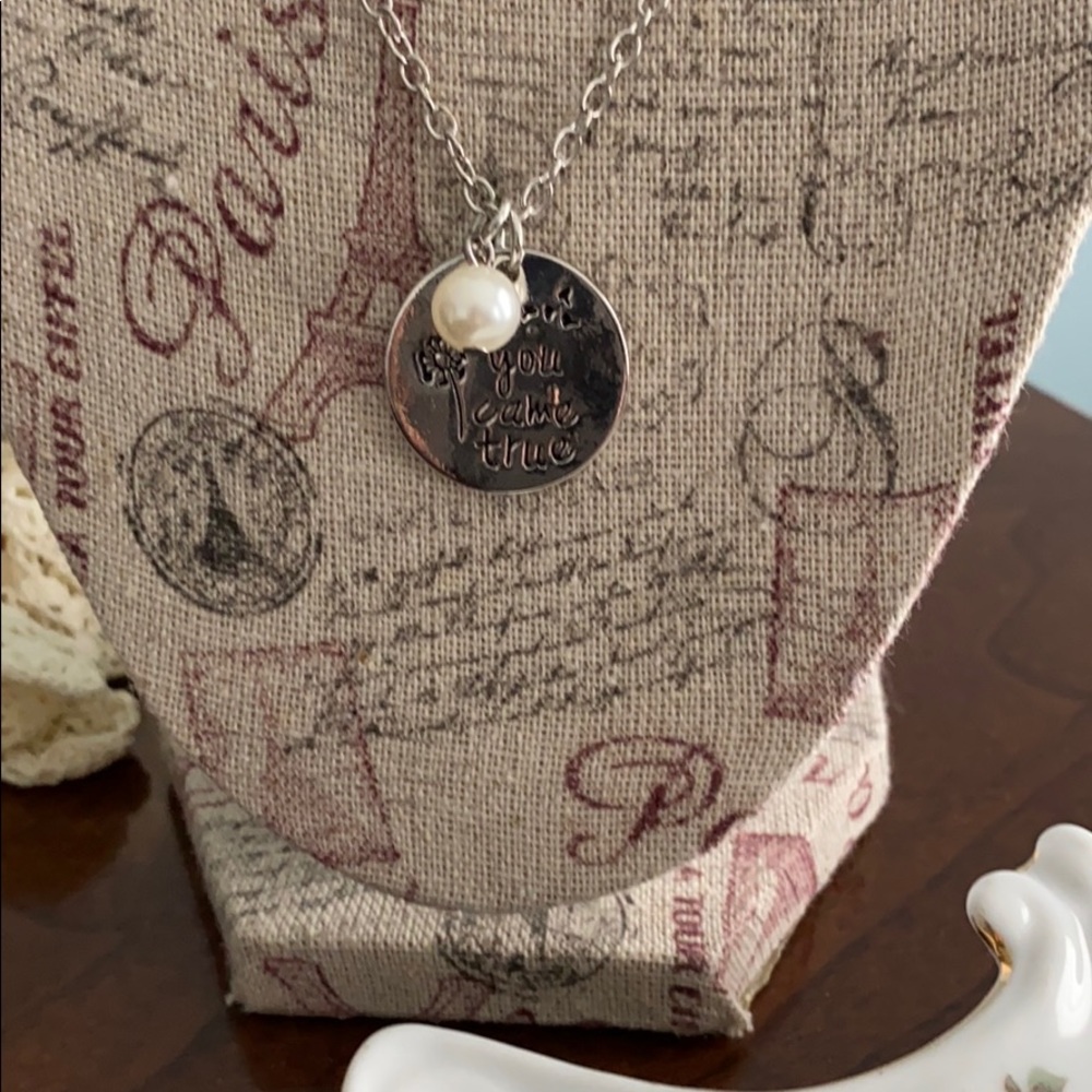 Necklace - Picture 2 of 3